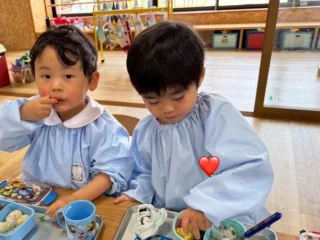 聖愛幼稚園制帽(夏冬)と女児制服(夏冬) 園服 | 晃華学園マリアの園幼稚園